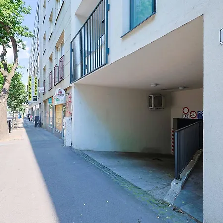 Adamick Place In City Centre With Free Parking Lejlighed *