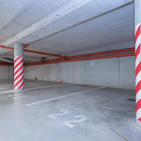 Adamick Place In City Centre With Free Parking Apartamento