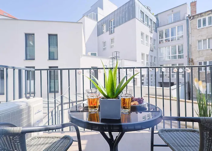 Adamick Place In City Centre With Free Parking ブラチスラヴァ