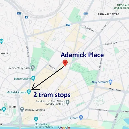 Adamick Place In City Centre With Free Parking Lägenhet